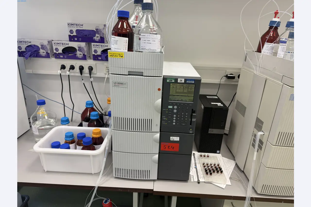 Installations de production et de conditionnement pharmaceutiques / Équipements de laboratoire et d'exploitation-1