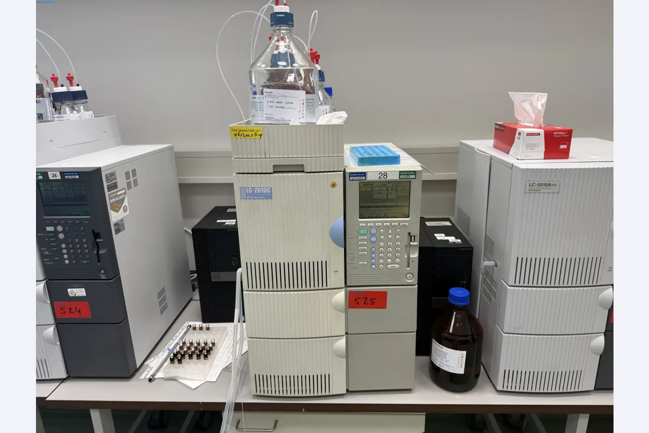 Installations de production et de conditionnement pharmaceutiques / Équipements de laboratoire et d'exploitation-1