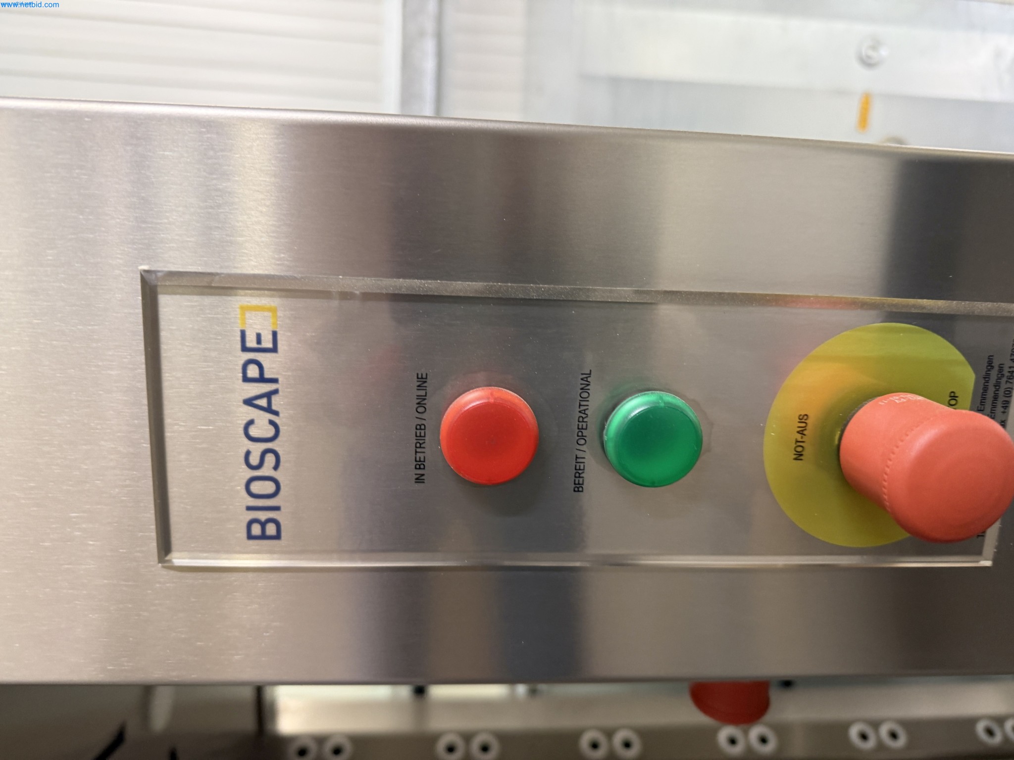 Instalações de produção e embalagem farmacêuticas / Equipamentos de laboratório e operacionais-3