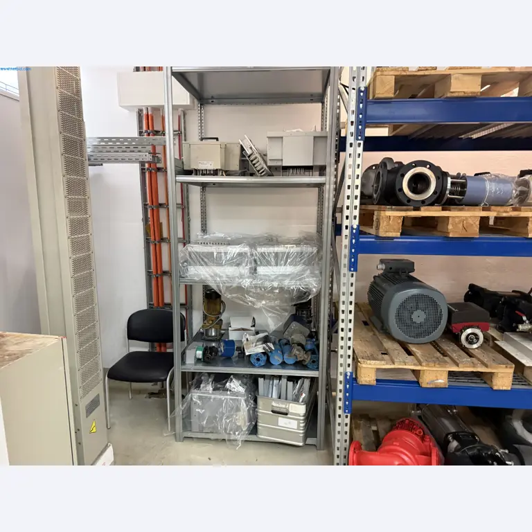Instalações de produção e embalagem farmacêuticas / Equipamentos de laboratório e operacionais-7