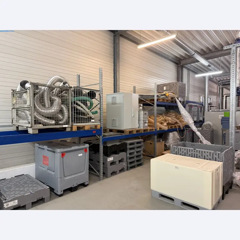 Instalações de produção e embalagem farmacêuticas / Equipamentos de laboratório e operacionais-4