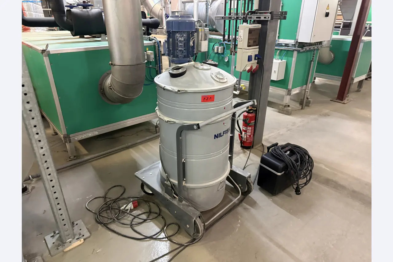 Instalações de produção e embalagem farmacêuticas / Equipamentos de laboratório e operacionais-1