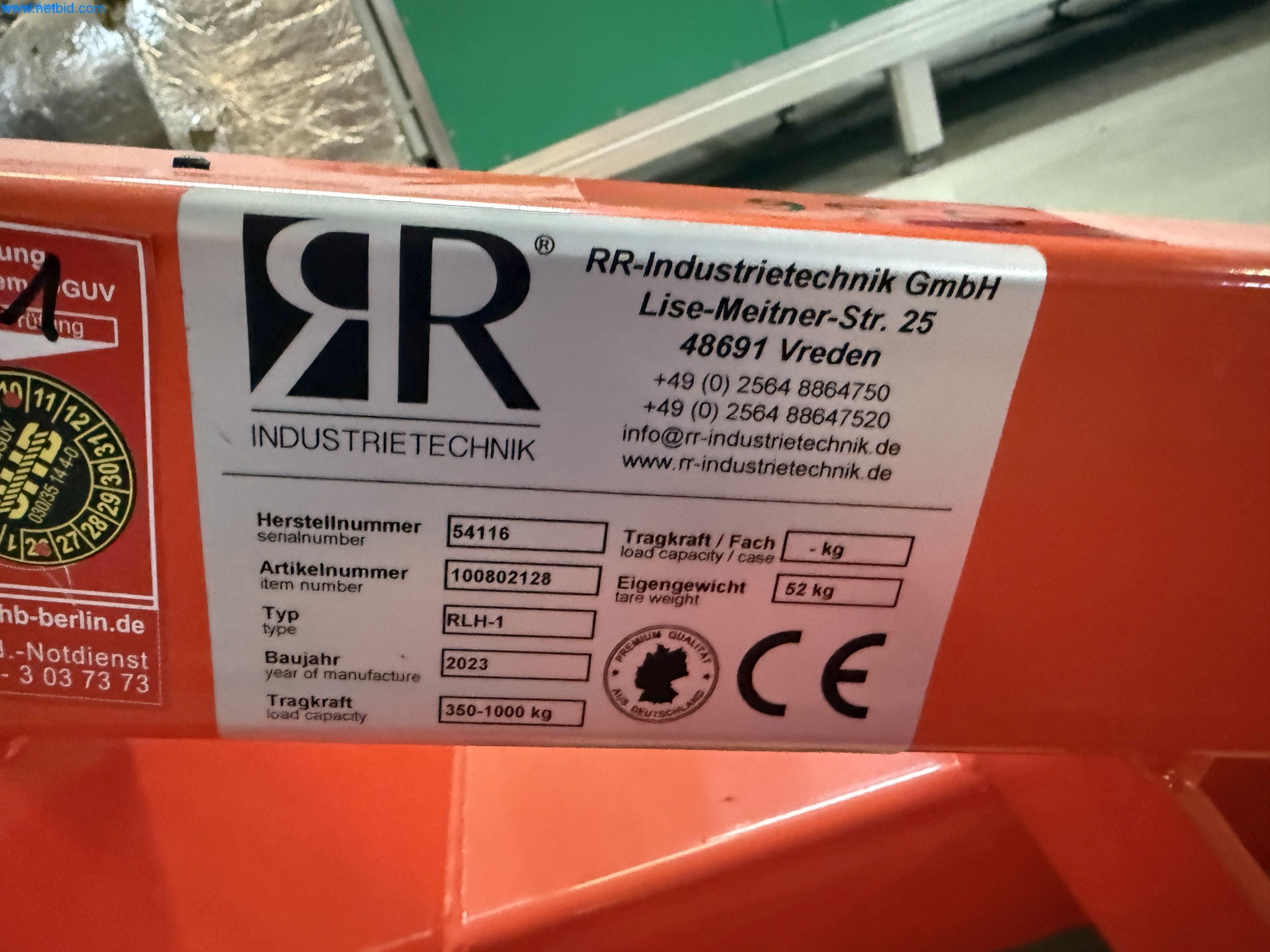 Instalações de produção e embalagem farmacêuticas / Equipamentos de laboratório e operacionais-2