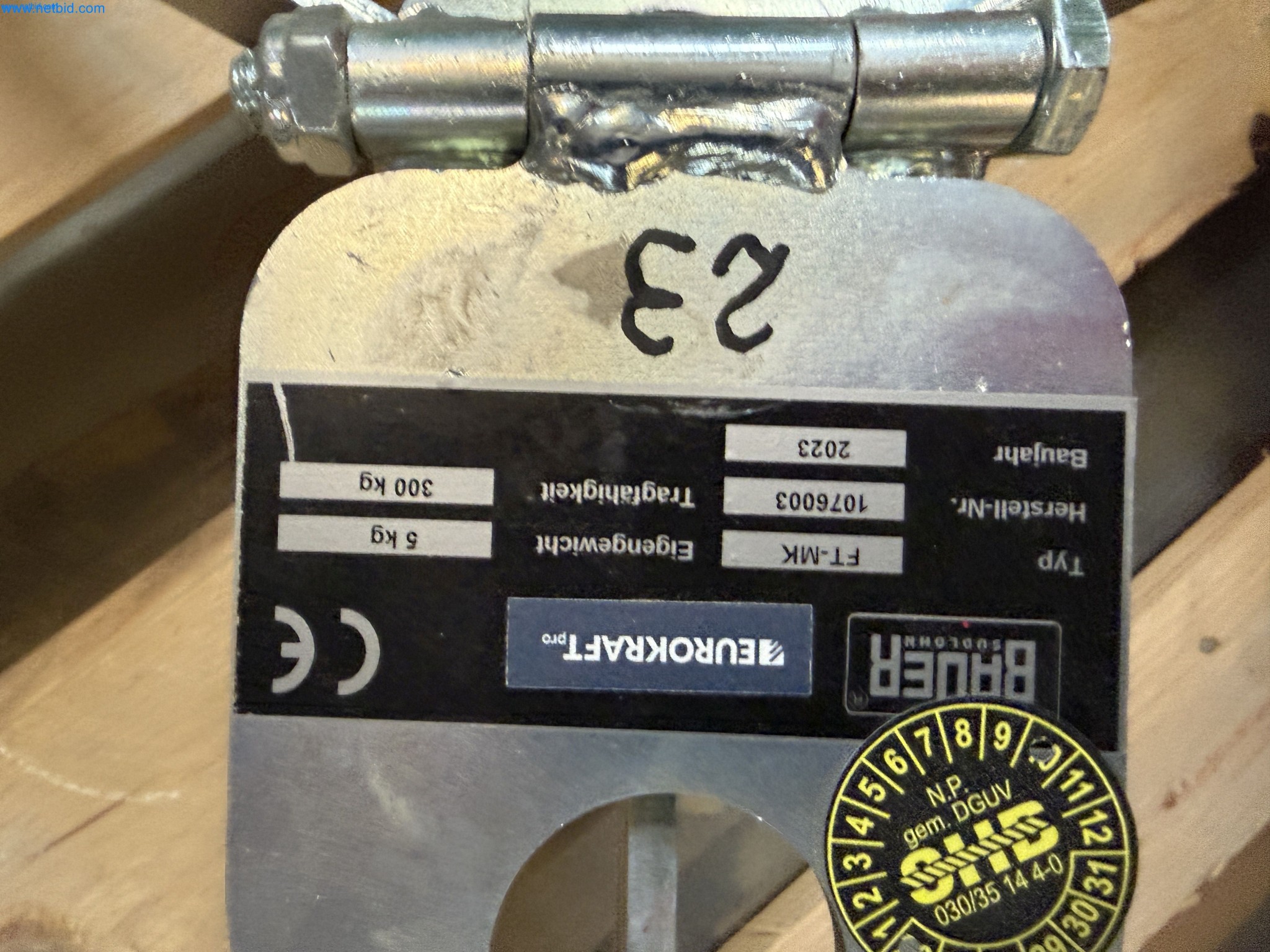 Instalações de produção e embalagem farmacêuticas / Equipamentos de laboratório e operacionais-4