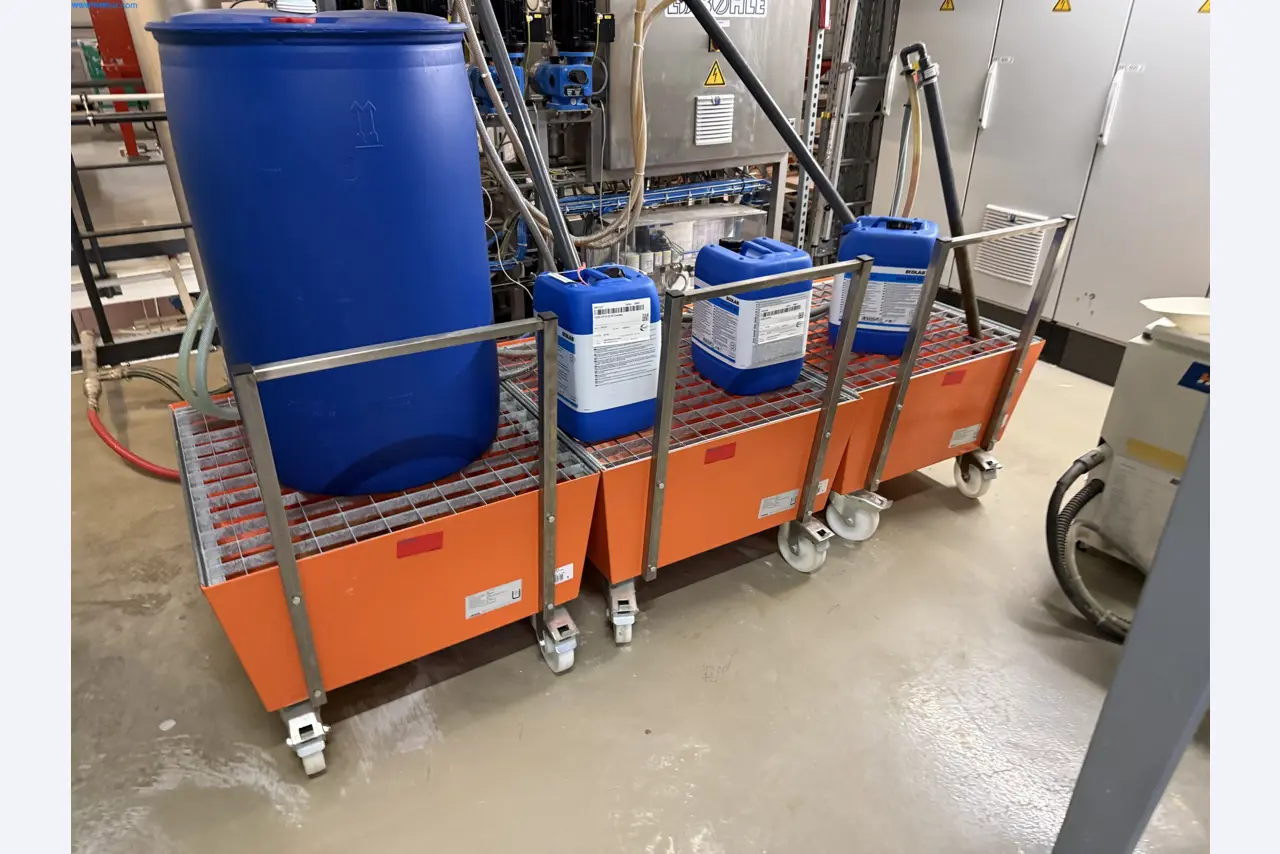 Instalações de produção e embalagem farmacêuticas / Equipamentos de laboratório e operacionais-3