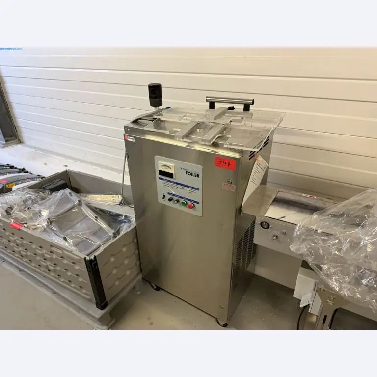Instalações de produção e embalagem farmacêuticas / Equipamentos de laboratório e operacionais-2