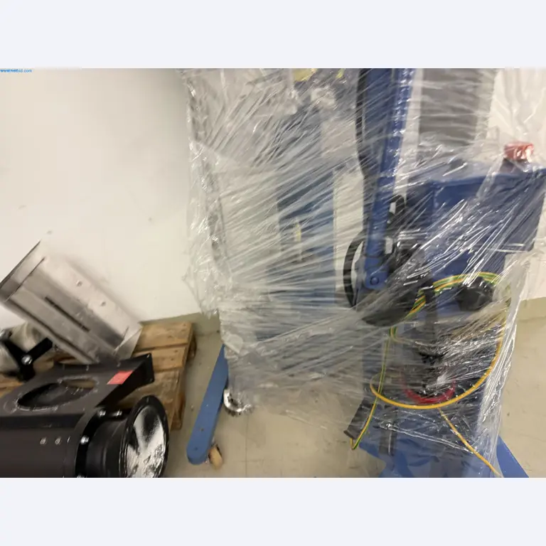Instalações de produção e embalagem farmacêuticas / Equipamentos de laboratório e operacionais-3