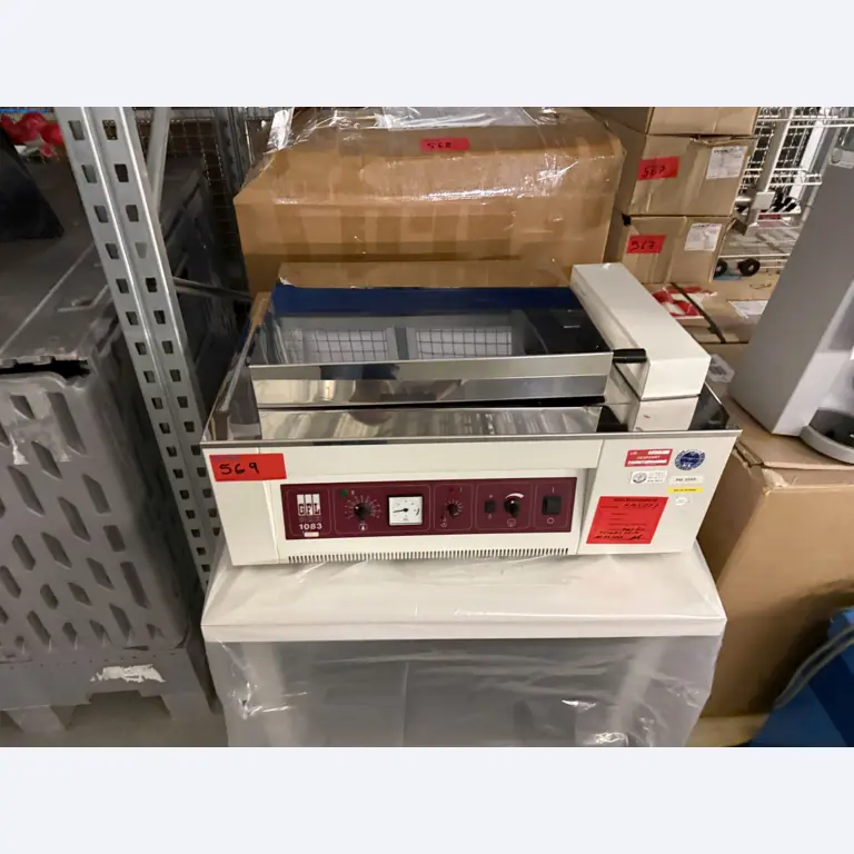 Instalações de produção e embalagem farmacêuticas / Equipamentos de laboratório e operacionais-1