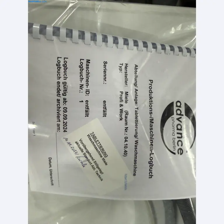 Instalações de produção e embalagem farmacêuticas / Equipamentos de laboratório e operacionais-2