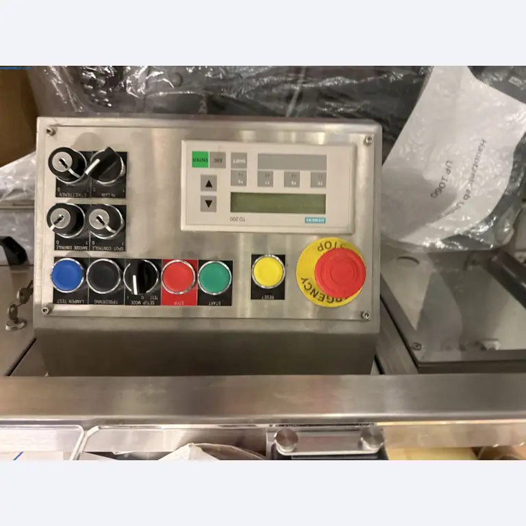 Instalações de produção e embalagem farmacêuticas / Equipamentos de laboratório e operacionais-2