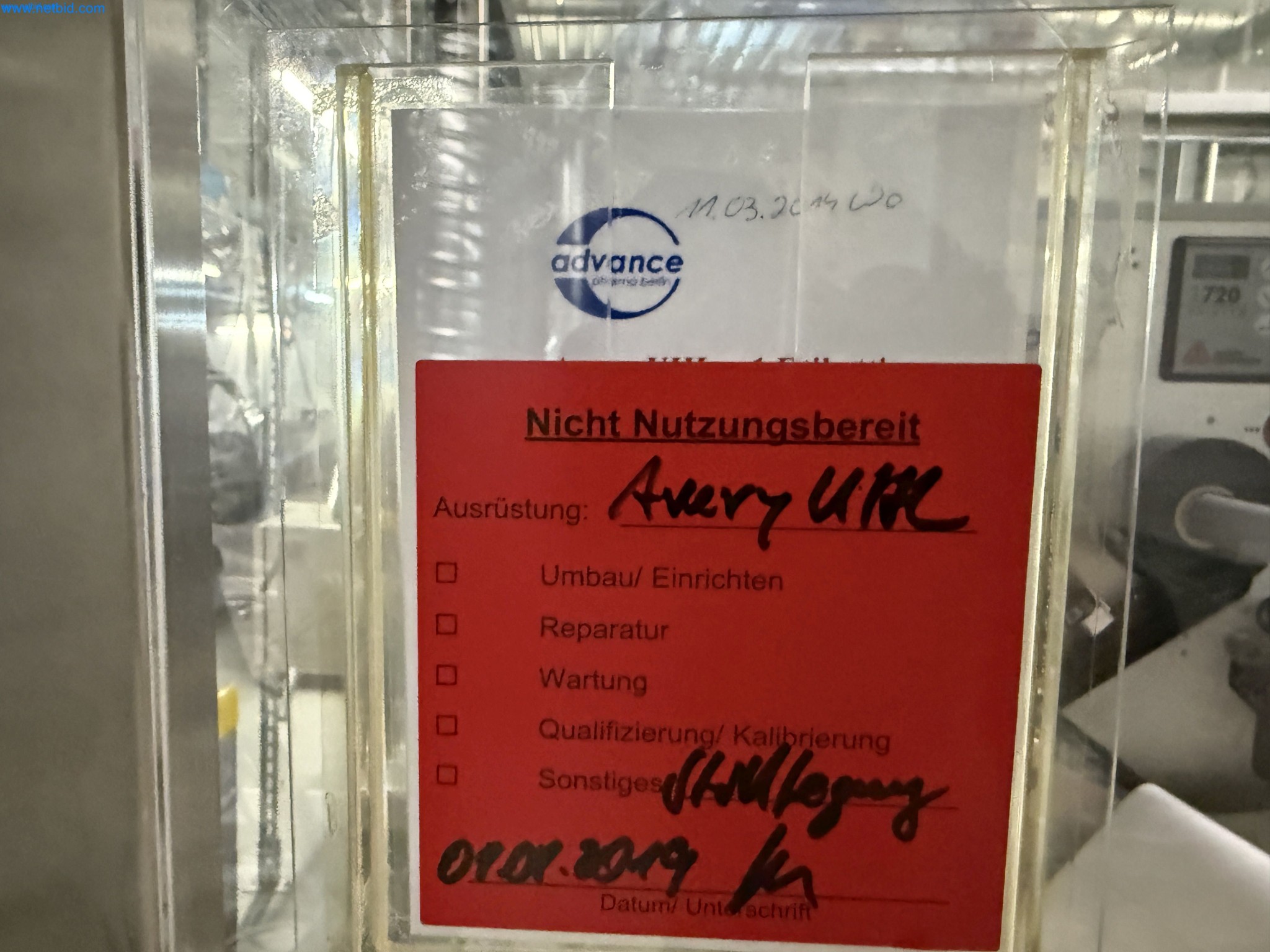 Instalações de produção e embalagem farmacêuticas / Equipamentos de laboratório e operacionais-3