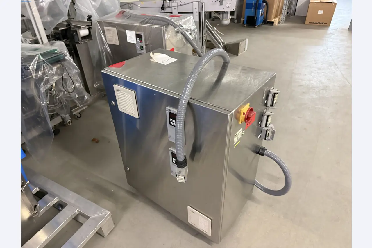 Installations de production et de conditionnement pharmaceutiques / Équipements de laboratoire et d'exploitation-1