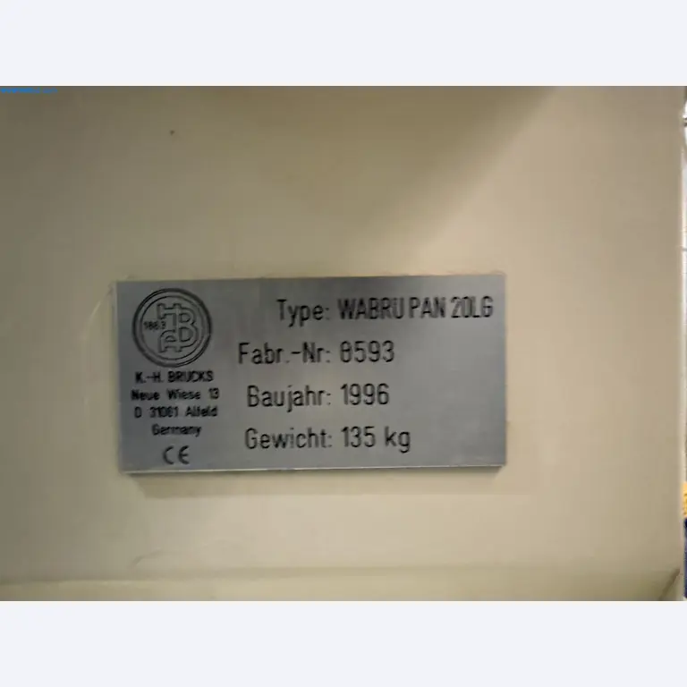 Instalações de produção e embalagem farmacêuticas / Equipamentos de laboratório e operacionais-2