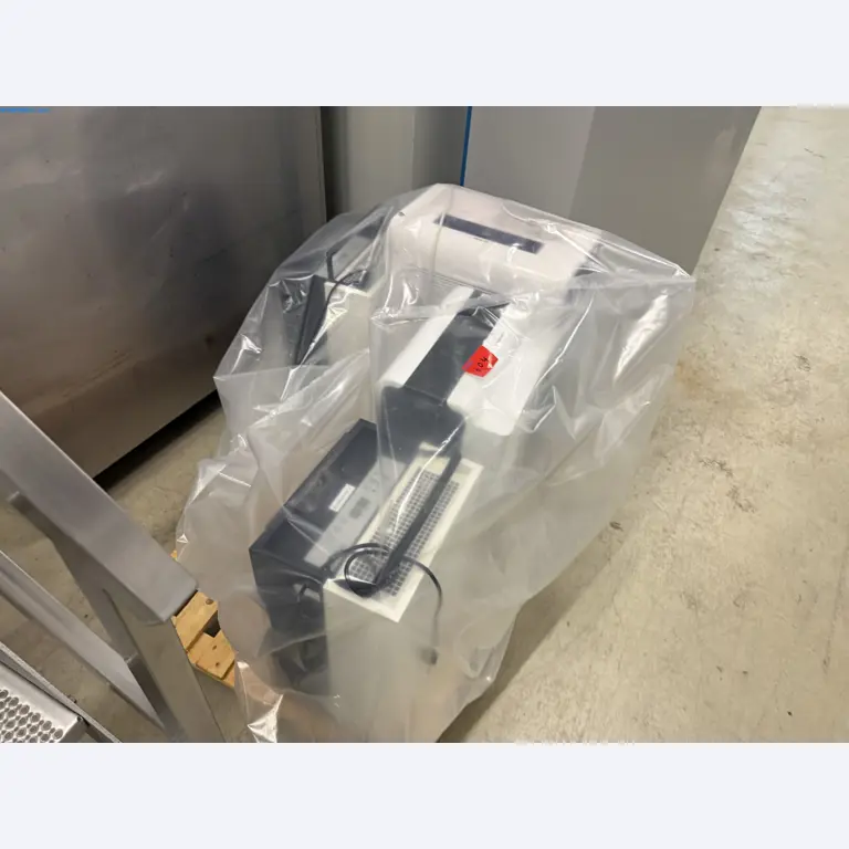 Instalações de produção e embalagem farmacêuticas / Equipamentos de laboratório e operacionais-2