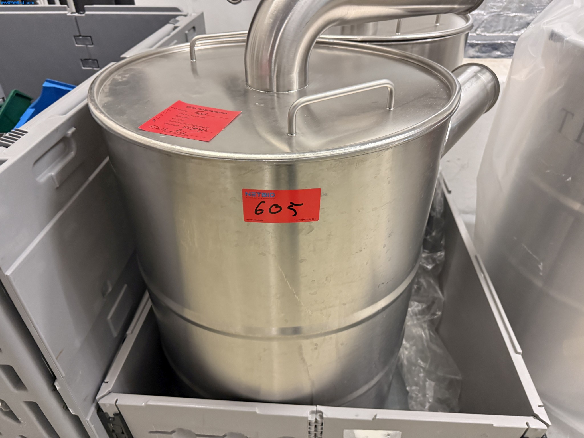 Instalações de produção e embalagem farmacêuticas / Equipamentos de laboratório e operacionais-2
