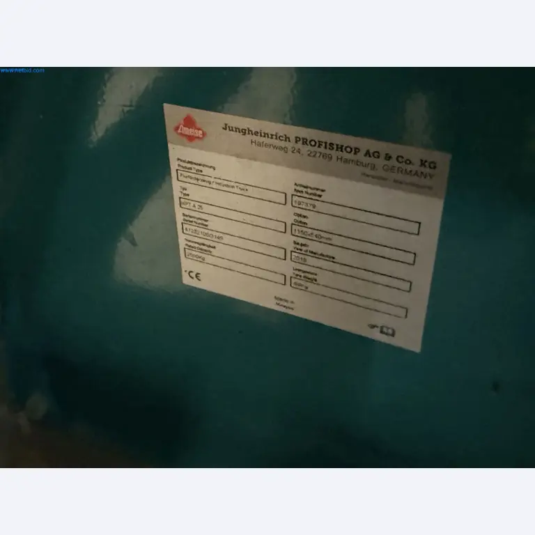 Instalações de produção e embalagem farmacêuticas / Equipamentos de laboratório e operacionais-2
