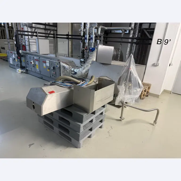 Installations de production et de conditionnement pharmaceutiques / Équipements de laboratoire et d'exploitation-1