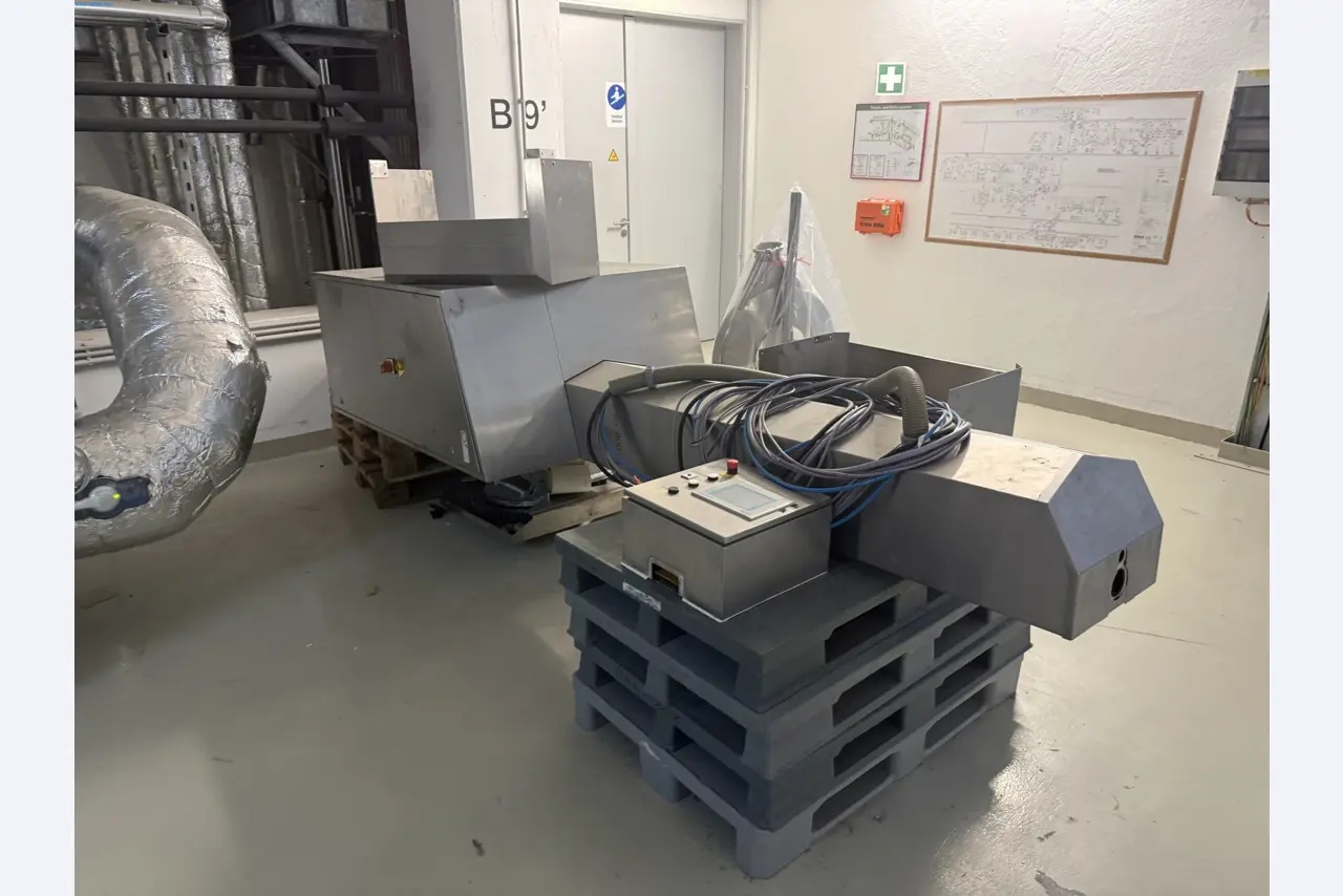 Installations de production et de conditionnement pharmaceutiques / Équipements de laboratoire et d'exploitation-2
