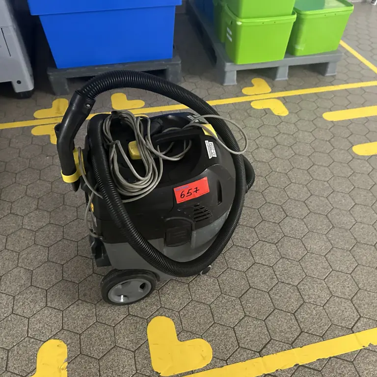 Vacuum Cleaner