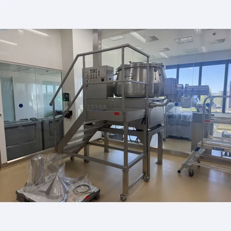 Installations de production et de conditionnement pharmaceutiques / Équipements de laboratoire et d'exploitation-1