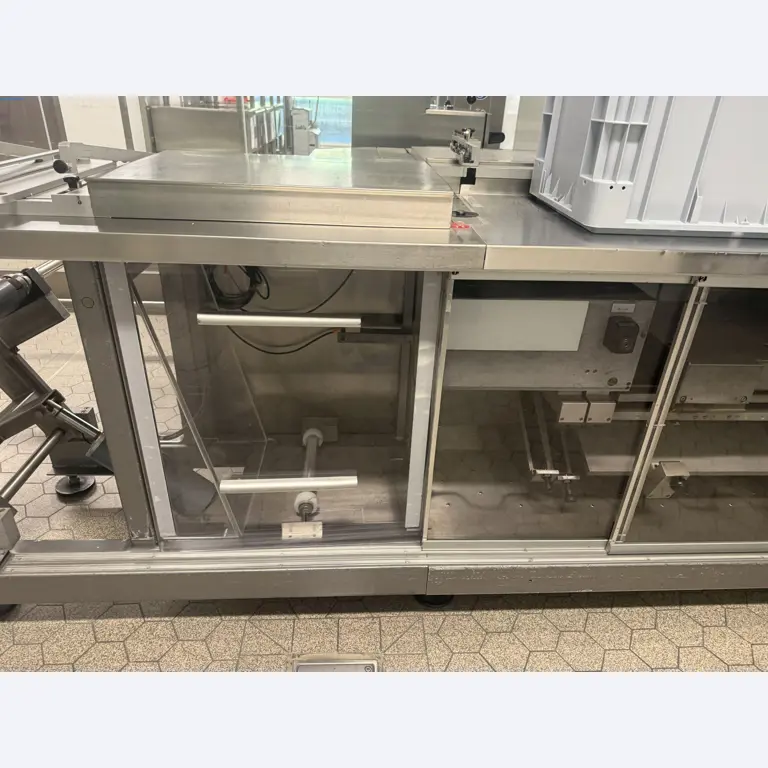 Installations de production et de conditionnement pharmaceutiques / Équipements de laboratoire et d'exploitation-10