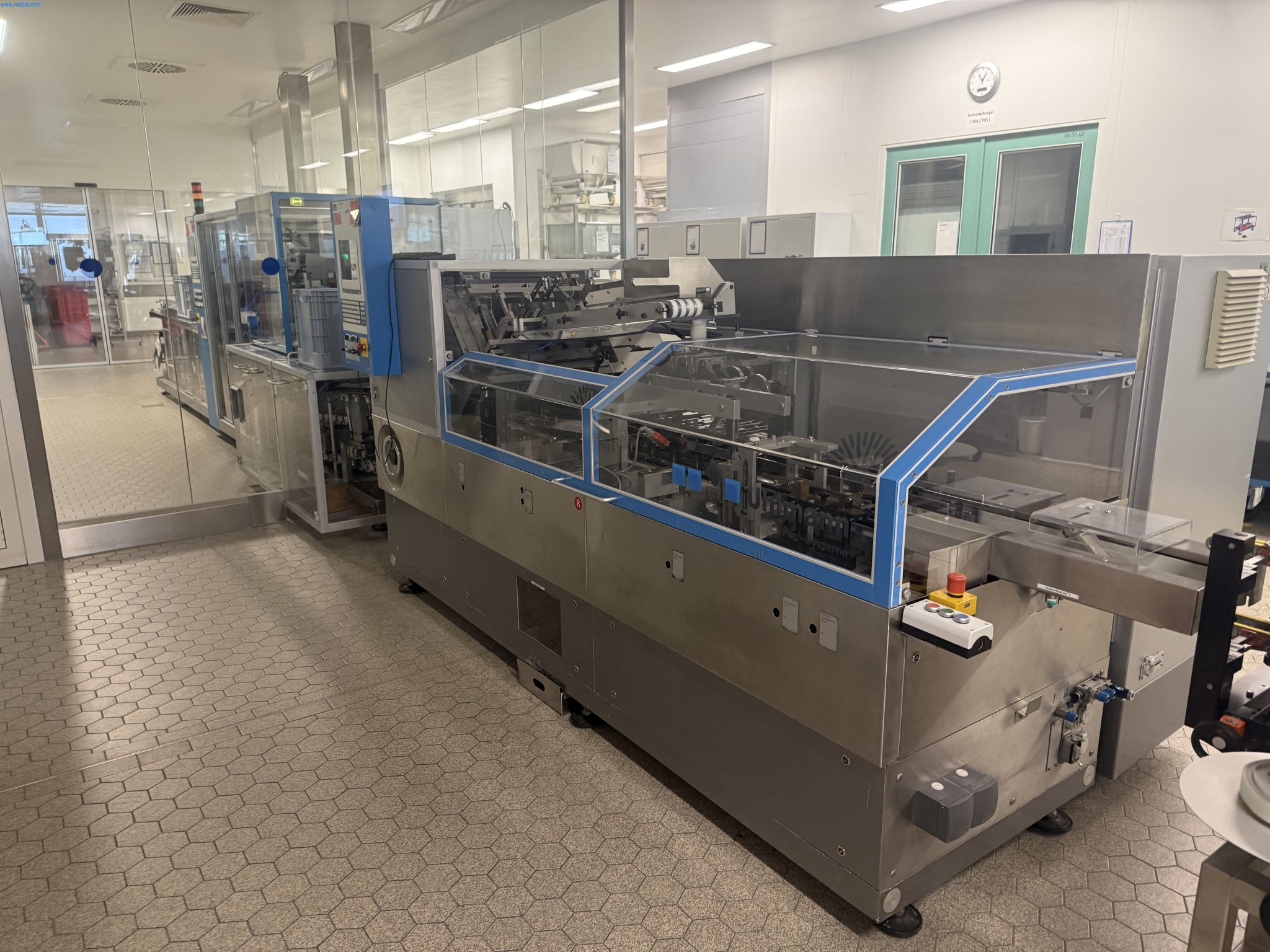 Installations de production et de conditionnement pharmaceutiques / Équipements de laboratoire et d'exploitation-4