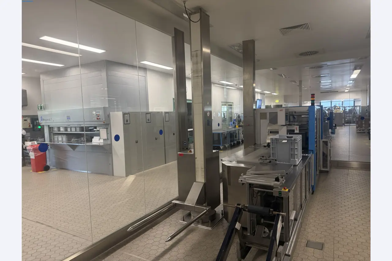 Installations de production et de conditionnement pharmaceutiques / Équipements de laboratoire et d'exploitation-5