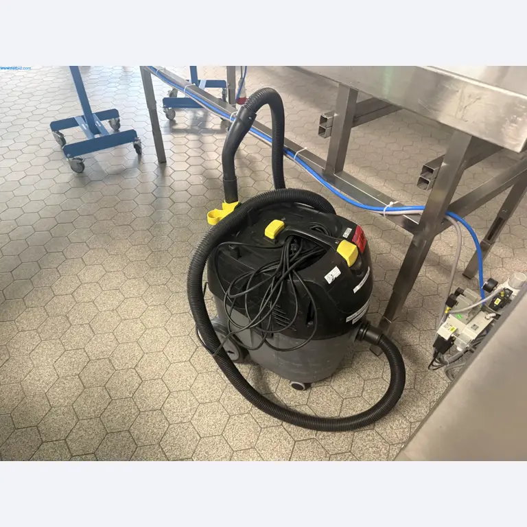 Instalações de produção e embalagem farmacêuticas / Equipamentos de laboratório e operacionais-1