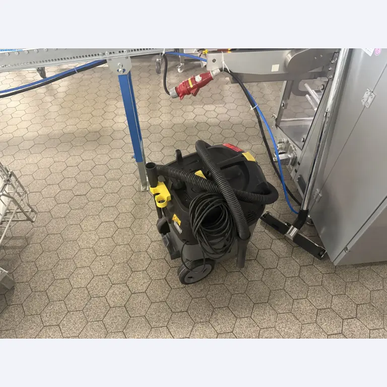 Instalações de produção e embalagem farmacêuticas / Equipamentos de laboratório e operacionais-2