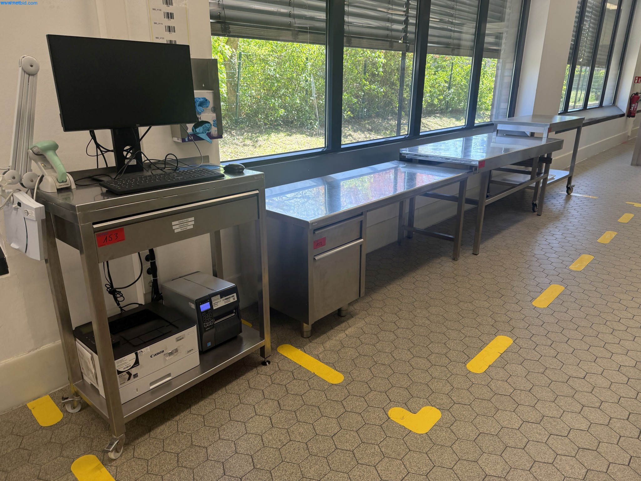 Tables de travail en acier inoxydable Posten