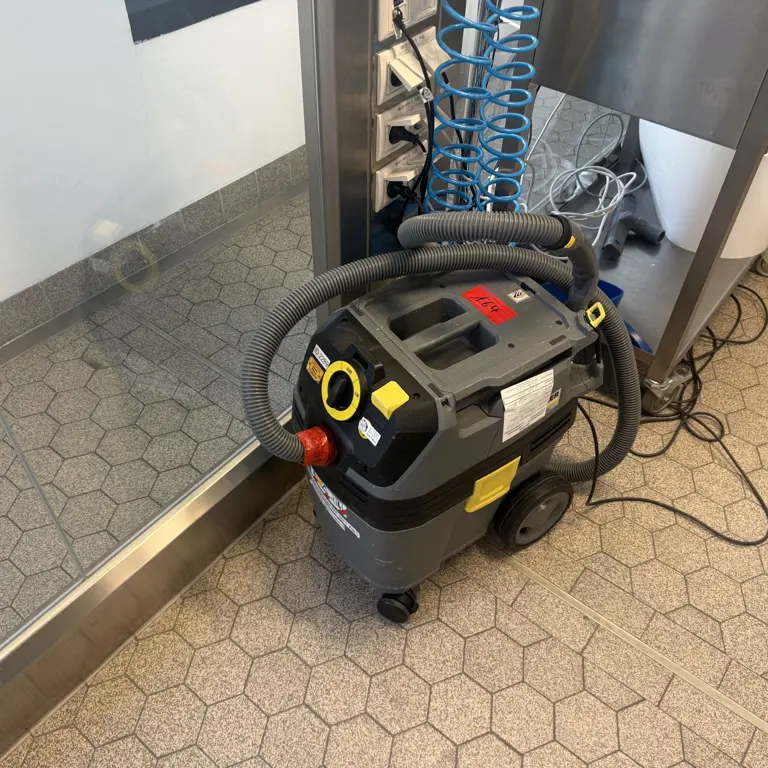 Aspirador industrial Kärcher NT30/1APL
