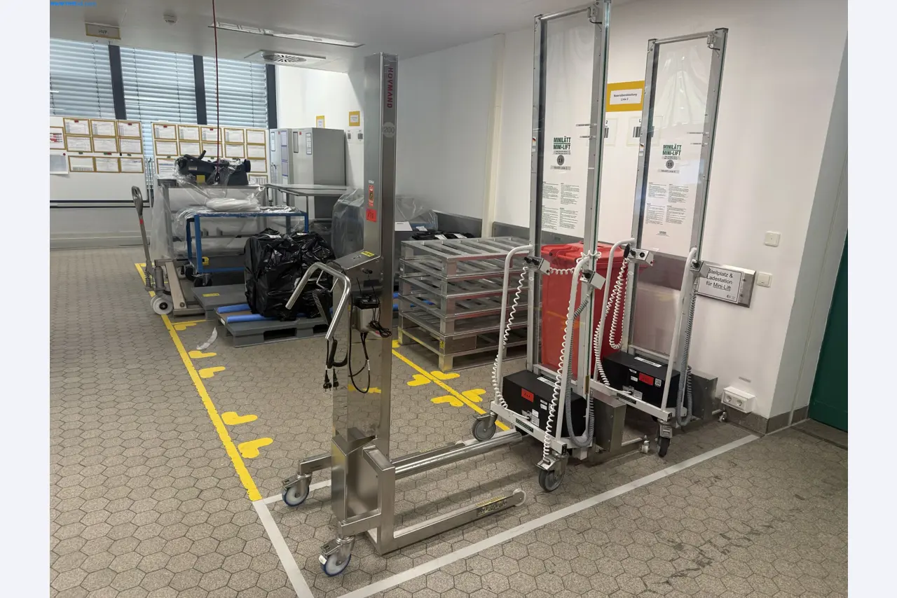 Instalações de produção e embalagem farmacêuticas / Equipamentos de laboratório e operacionais-1