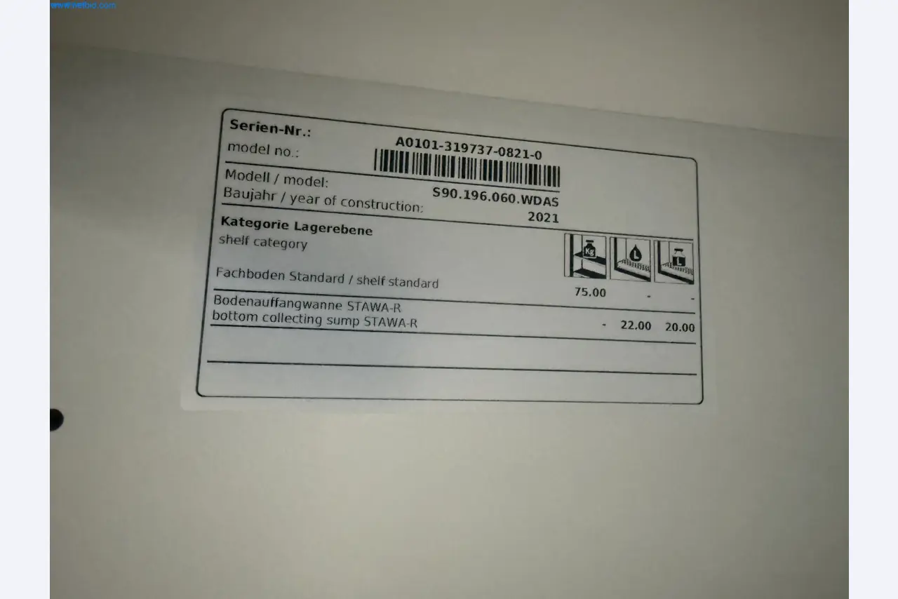 Instalações de produção e embalagem farmacêuticas / Equipamentos de laboratório e operacionais-2