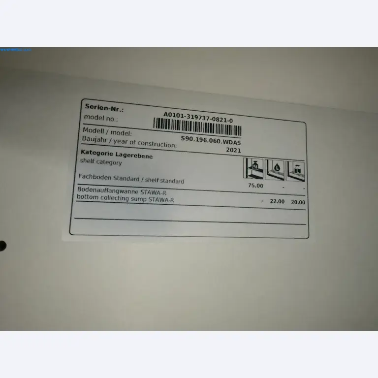 Instalações de produção e embalagem farmacêuticas / Equipamentos de laboratório e operacionais-2