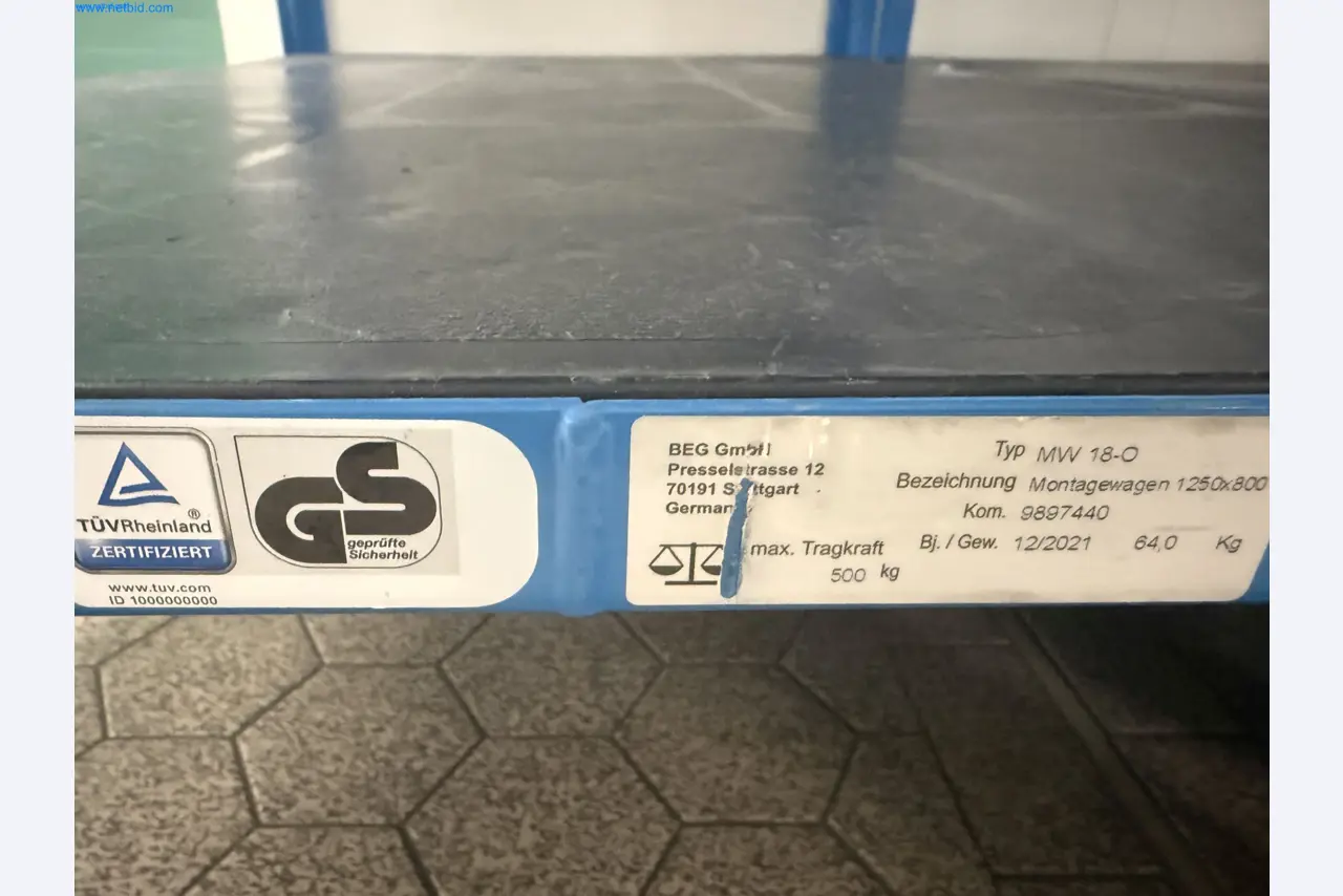 Instalações de produção e embalagem farmacêuticas / Equipamentos de laboratório e operacionais-4