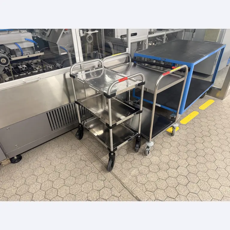 Instalações de produção e embalagem farmacêuticas / Equipamentos de laboratório e operacionais-1
