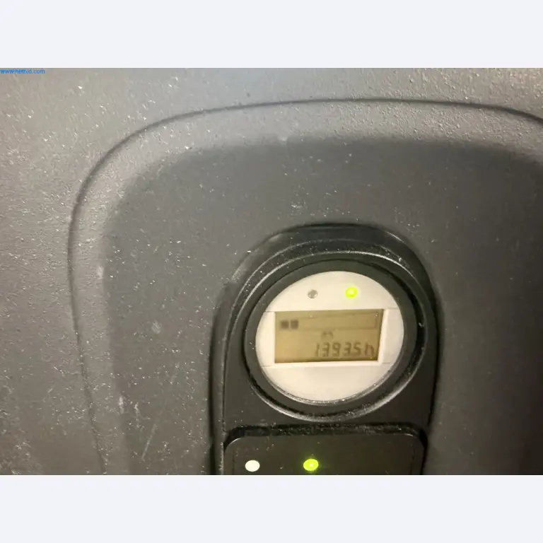 Instalações de produção e embalagem farmacêuticas / Equipamentos de laboratório e operacionais-3