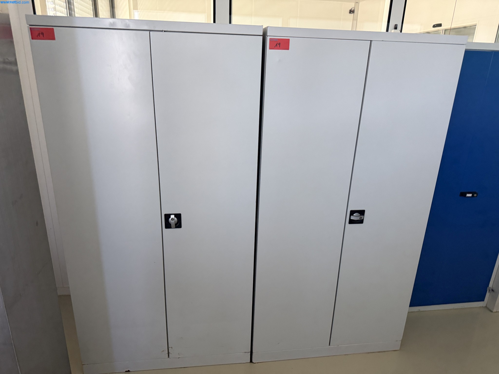 Instalações de produção e embalagem farmacêuticas / Equipamentos de laboratório e operacionais-6
