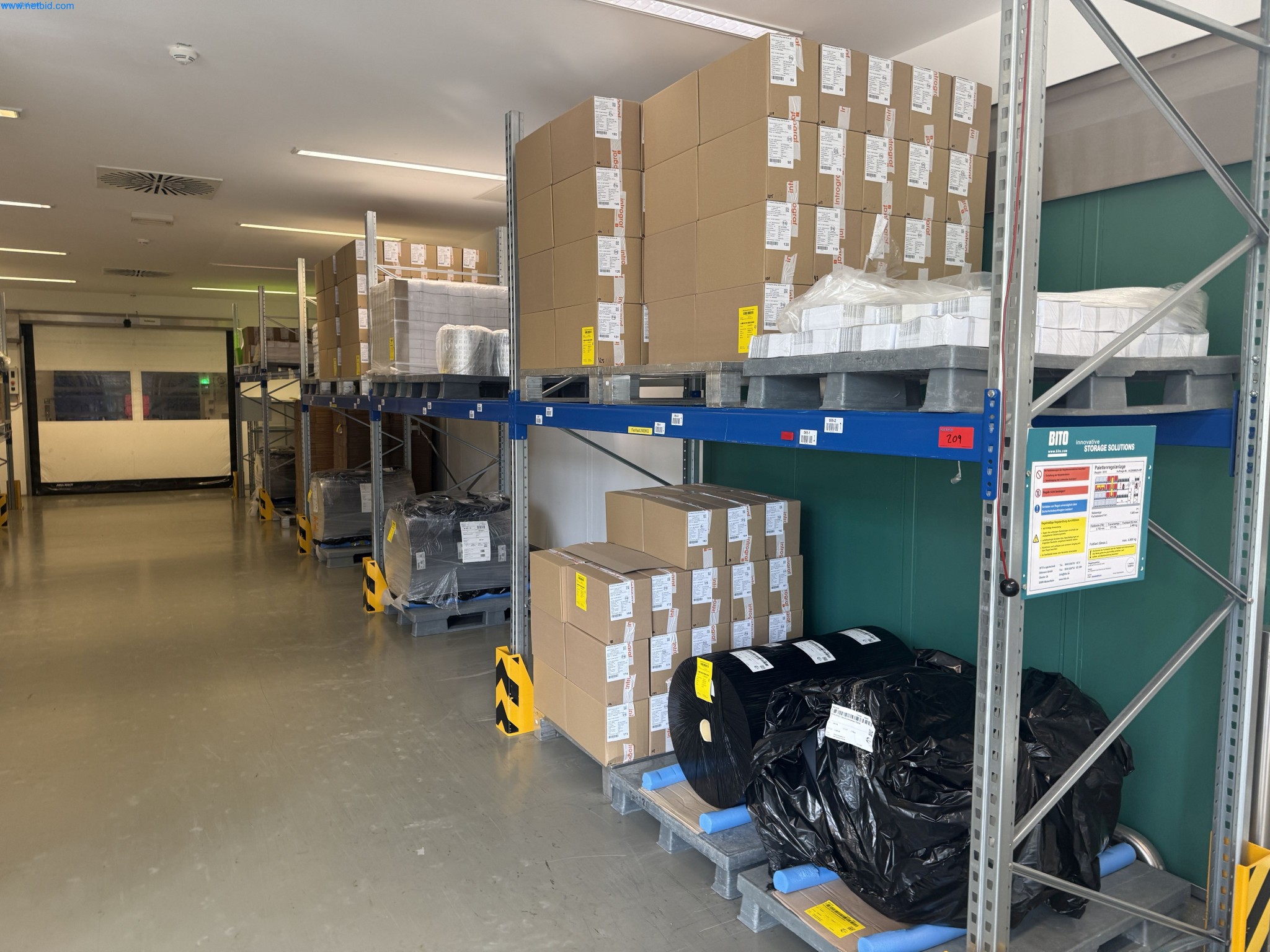 Instalações de produção e embalagem farmacêuticas / Equipamentos de laboratório e operacionais-2