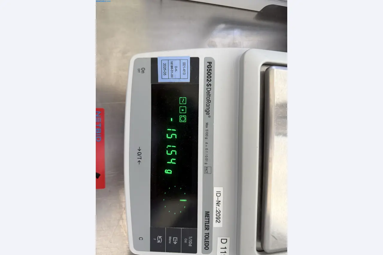 Instalações de produção e embalagem farmacêuticas / Equipamentos de laboratório e operacionais-2