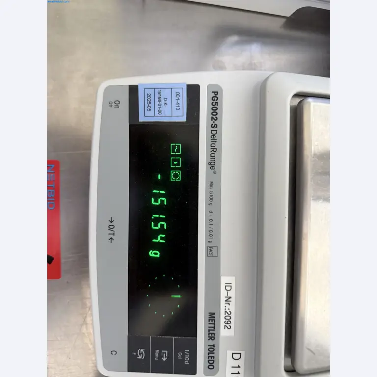 Instalações de produção e embalagem farmacêuticas / Equipamentos de laboratório e operacionais-2
