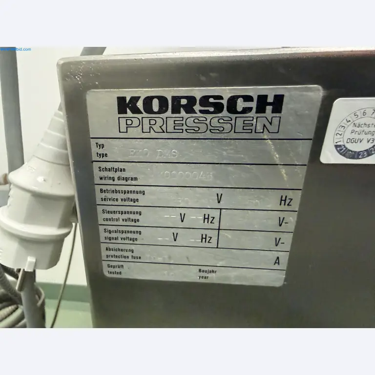 Instalações de produção e embalagem farmacêuticas / Equipamentos de laboratório e operacionais-7