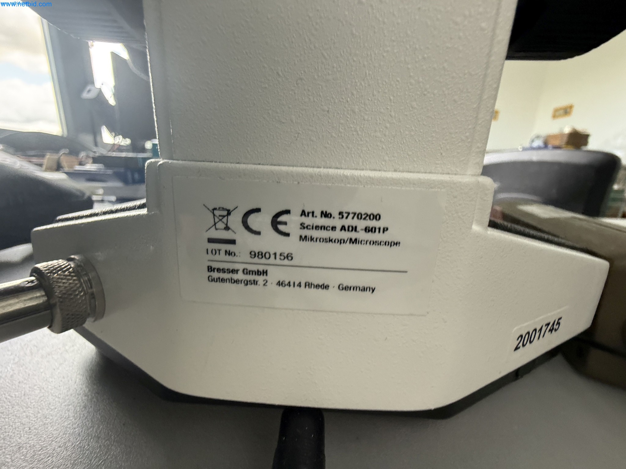 Instalações de produção e embalagem farmacêuticas / Equipamentos de laboratório e operacionais-3