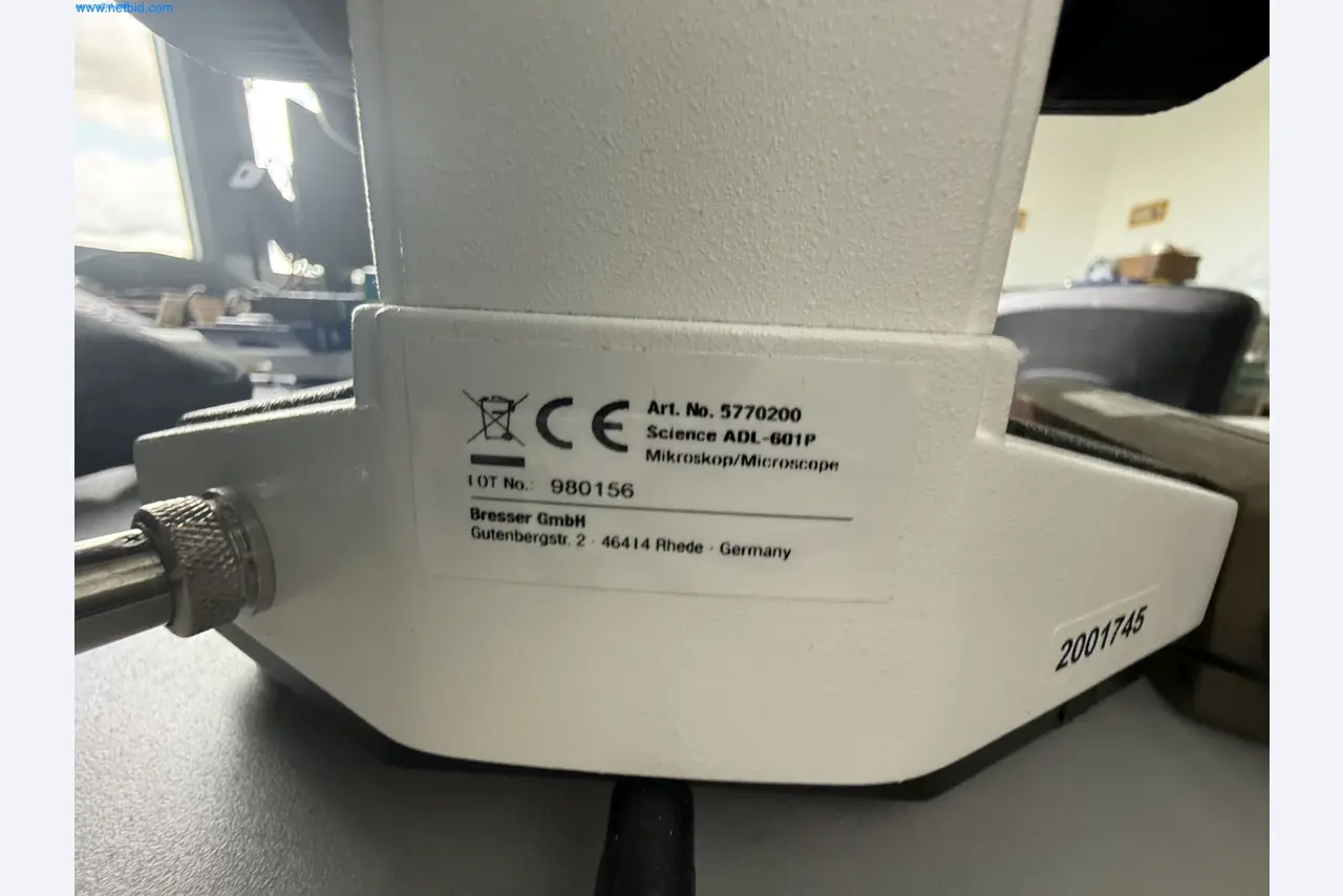 Instalações de produção e embalagem farmacêuticas / Equipamentos de laboratório e operacionais-3