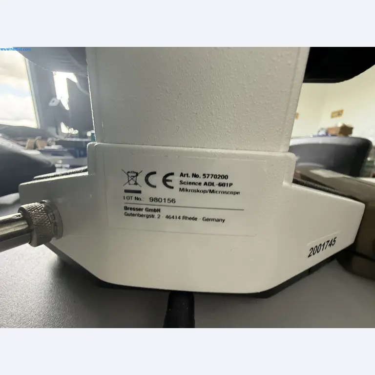Instalações de produção e embalagem farmacêuticas / Equipamentos de laboratório e operacionais-3