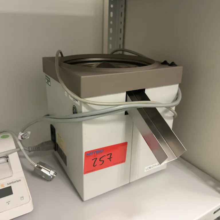 Máquina de dosagem automática Mettler Toledo LV10