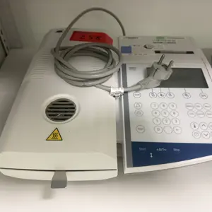 Analisador de humidade halogéneo Mettler Toledo HR83-P