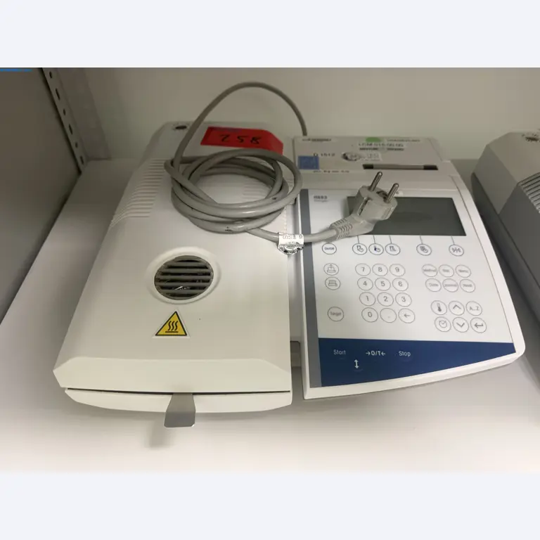 Instalações de produção e embalagem farmacêuticas / Equipamentos de laboratório e operacionais-1