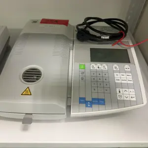 Analisador de humidade halogéneo Mettler Toledo HR73