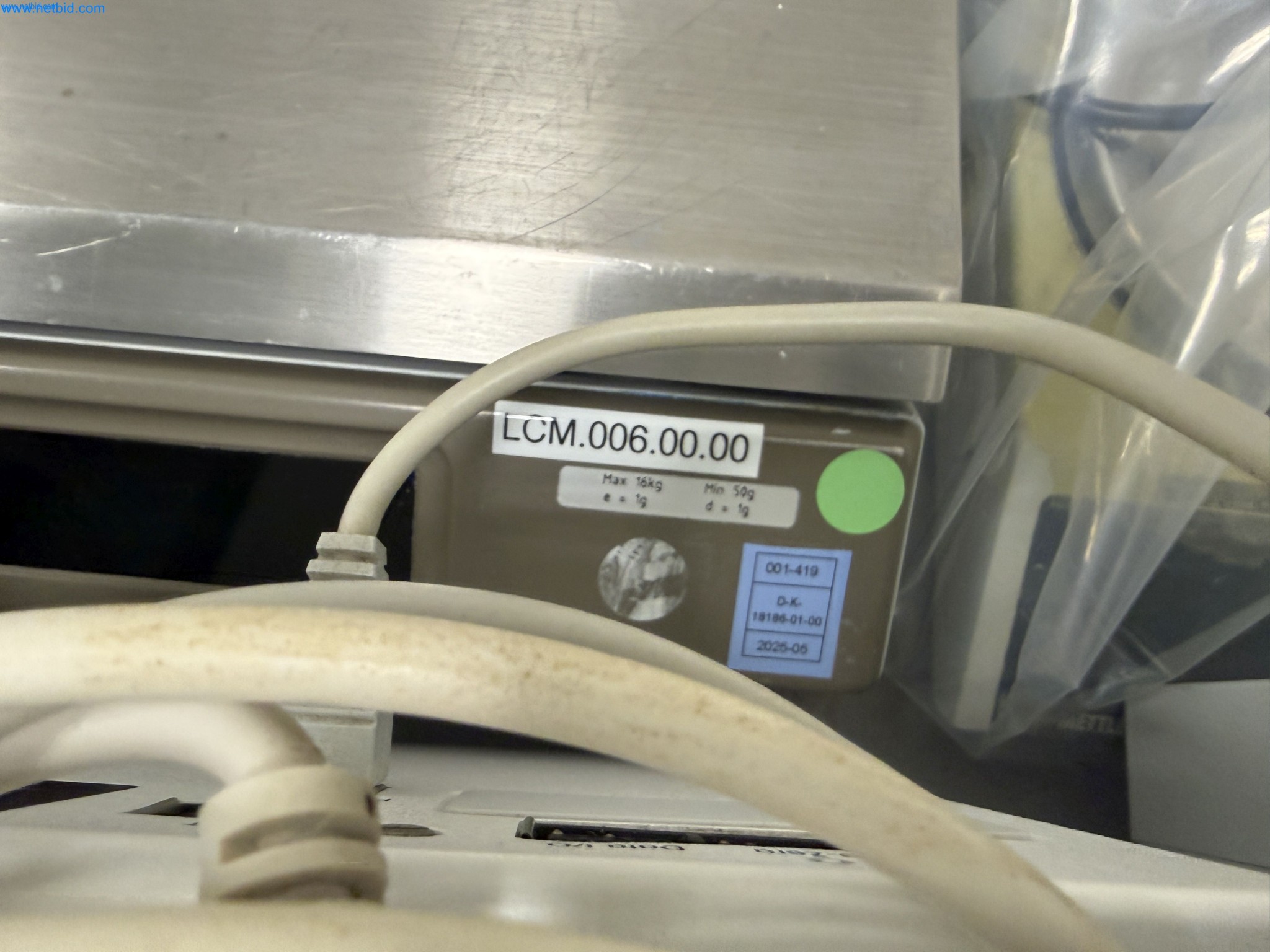 Instalações de produção e embalagem farmacêuticas / Equipamentos de laboratório e operacionais-18
